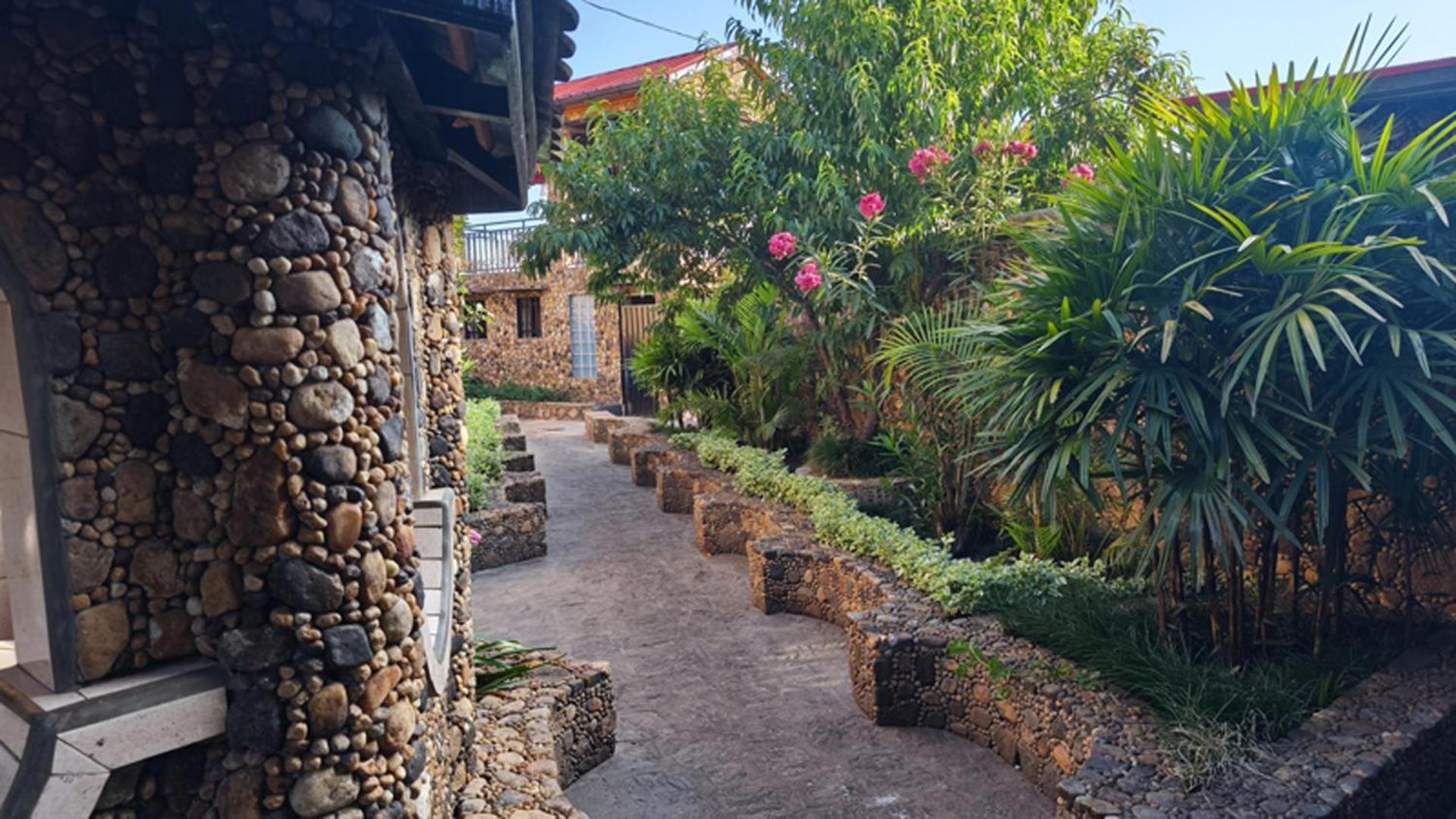 Hotel Restaurant Le Miamiam Glouglou Ambositra Exterior foto